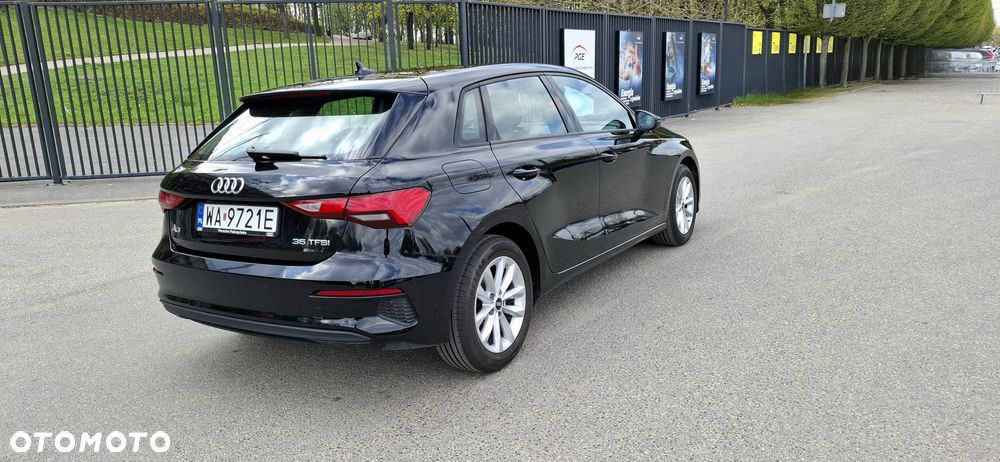 Audi A3 Sportback 35 TFSI S tronic - 2