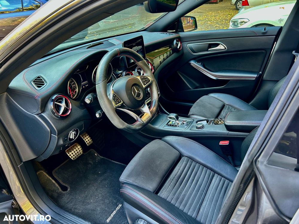 Mercedes-Benz CLA 45 AMG 4MATIC Aut. - 28