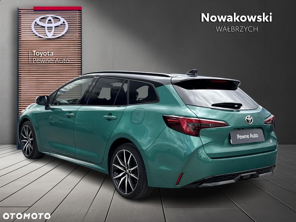 Toyota Corolla 2.0 Hybrid GR Sport Dynamic - 3