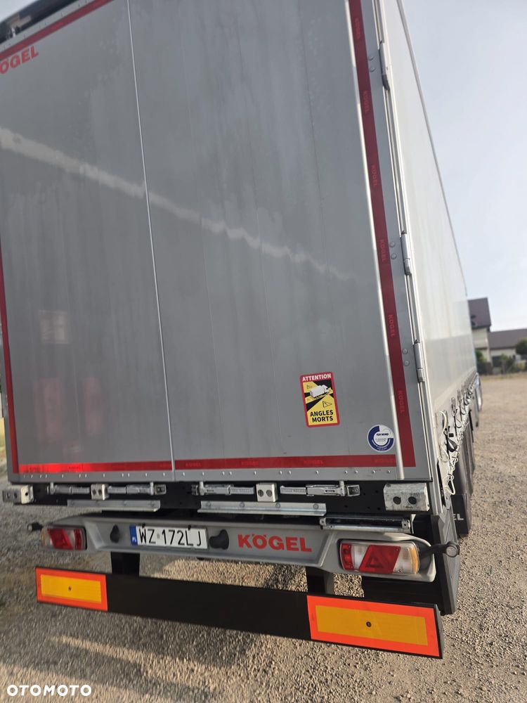 Mercedes-Benz ACTROS - 7