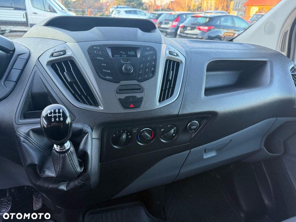 Ford TRANSIT CUSTOM - 15
