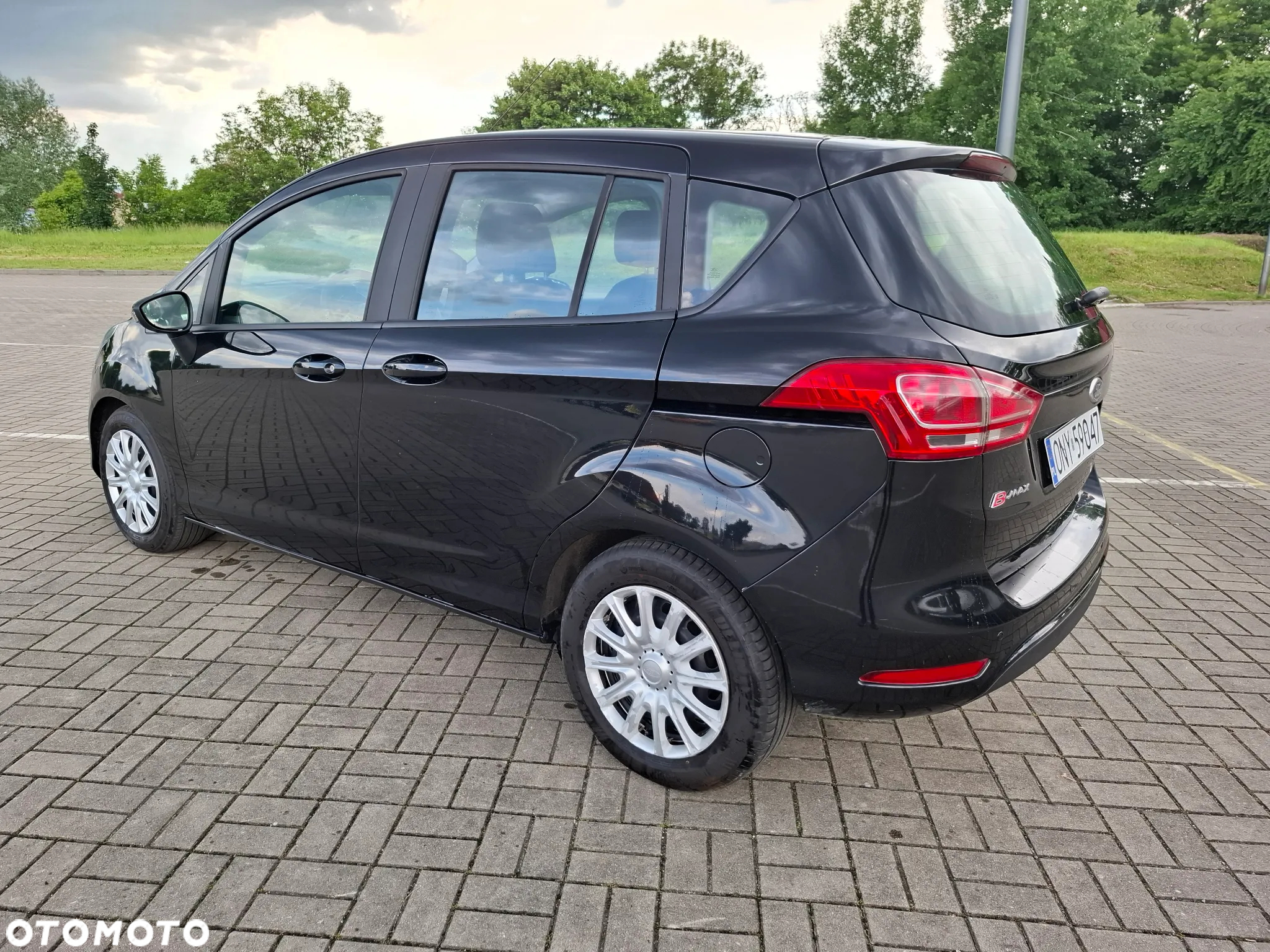 Ford B-MAX 1.5 TDCi Titanium - 20