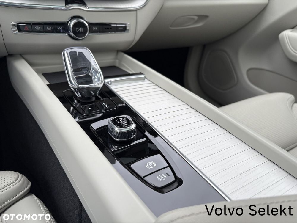 Volvo XC 60 - 16