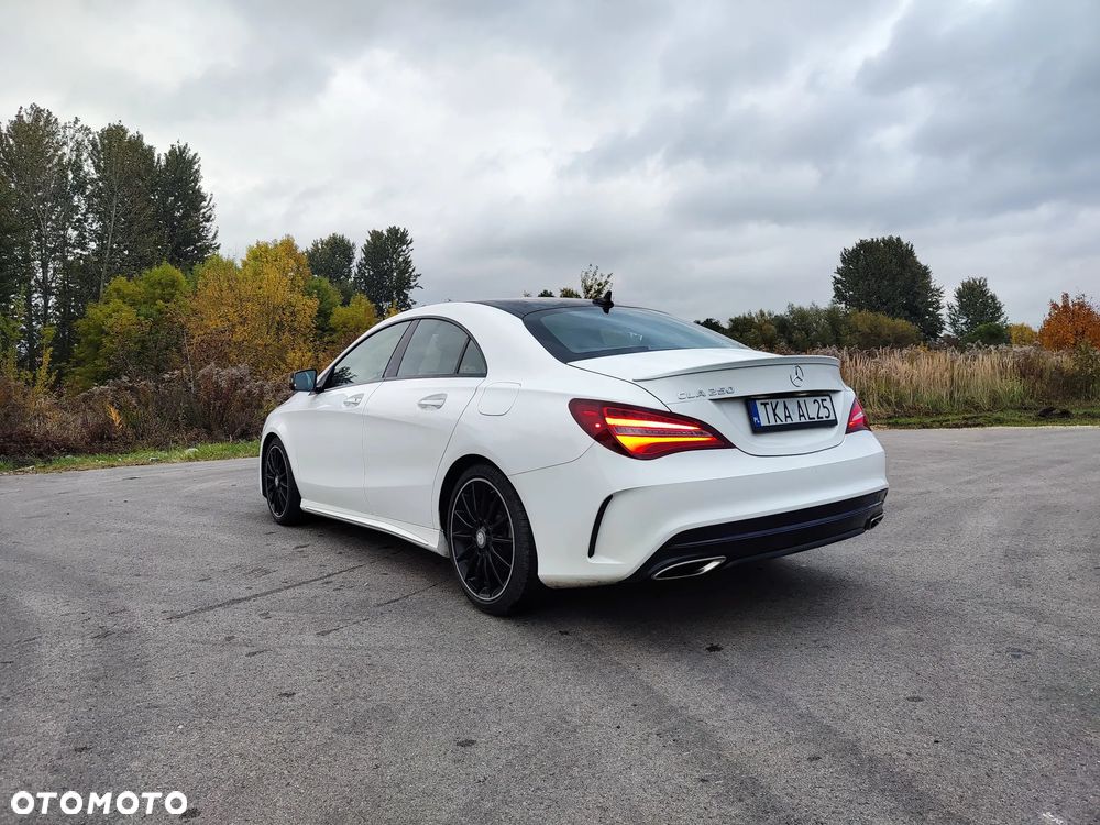 Mercedes-Benz CLA 250 7G-DCT Sport - 6