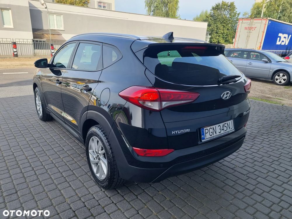 Hyundai Tucson blue 1.7 CRDi 2WD Intro Edition - 4