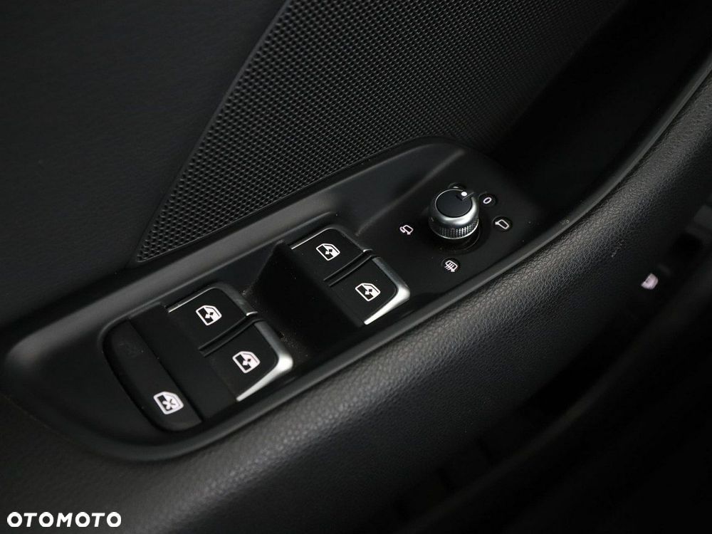 Audi A3 Sportback 1.4 TFSI e-tron design - 35