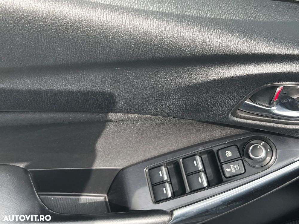 Mazda 6 G165 Revolution - 12