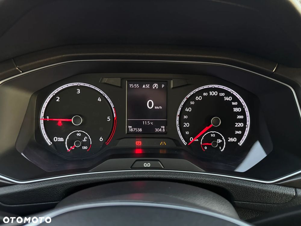 Volkswagen T-Roc 2.0 TDI SCR DSG Style - 21