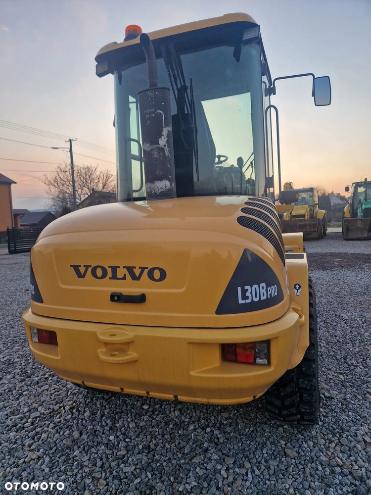 Volvo L30B Pro - 5