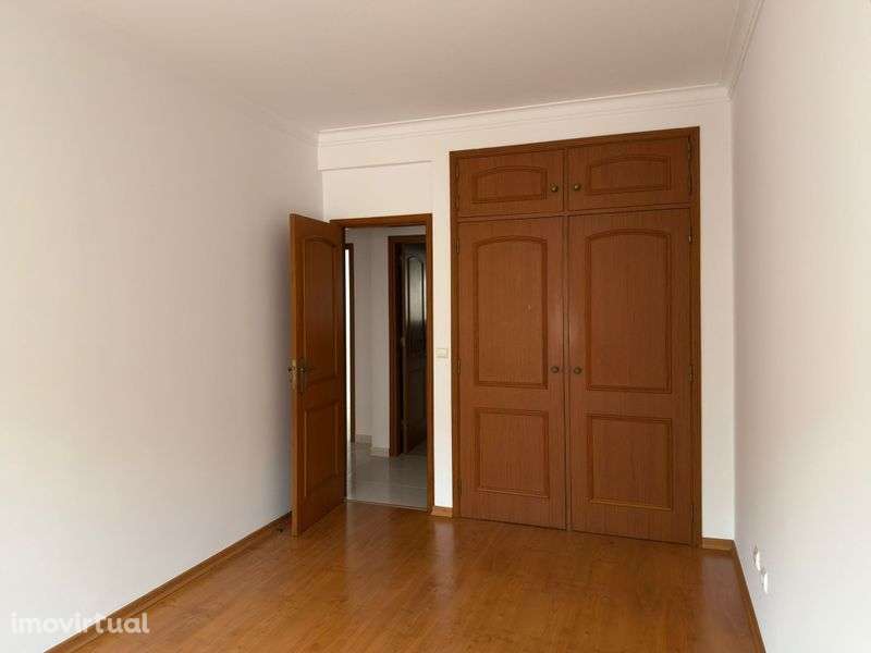 Apartamento T2 Bairro Afonso Costa - Setúbal - Grande imagem: 5/9
