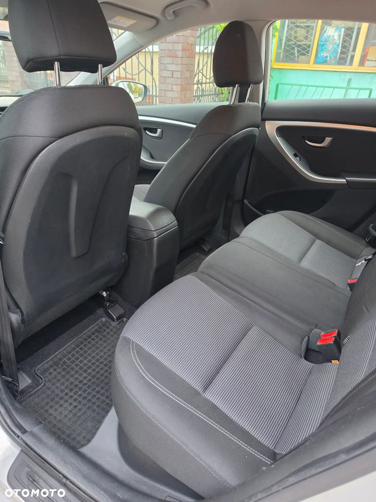 Hyundai i30 i30cw 1.4 Trend - 24