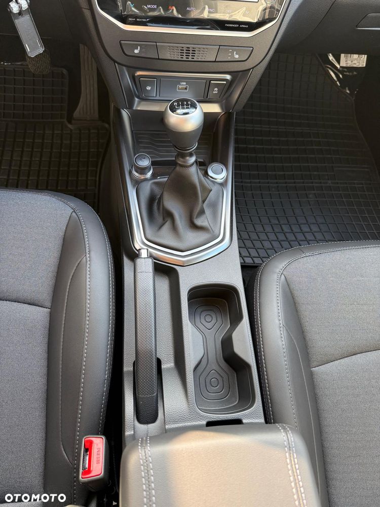 SsangYong/KGM Tivoli - 9