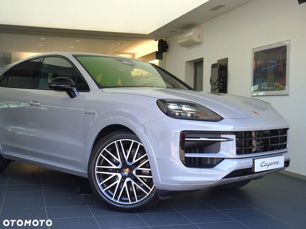 Porsche Cayenne E-Hybrid PHEV Black Edition - 3