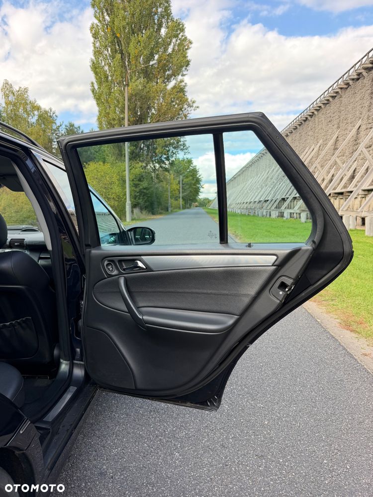Mercedes-Benz Klasa C 320 CDI 7G-TRONIC Avantgarde - 10