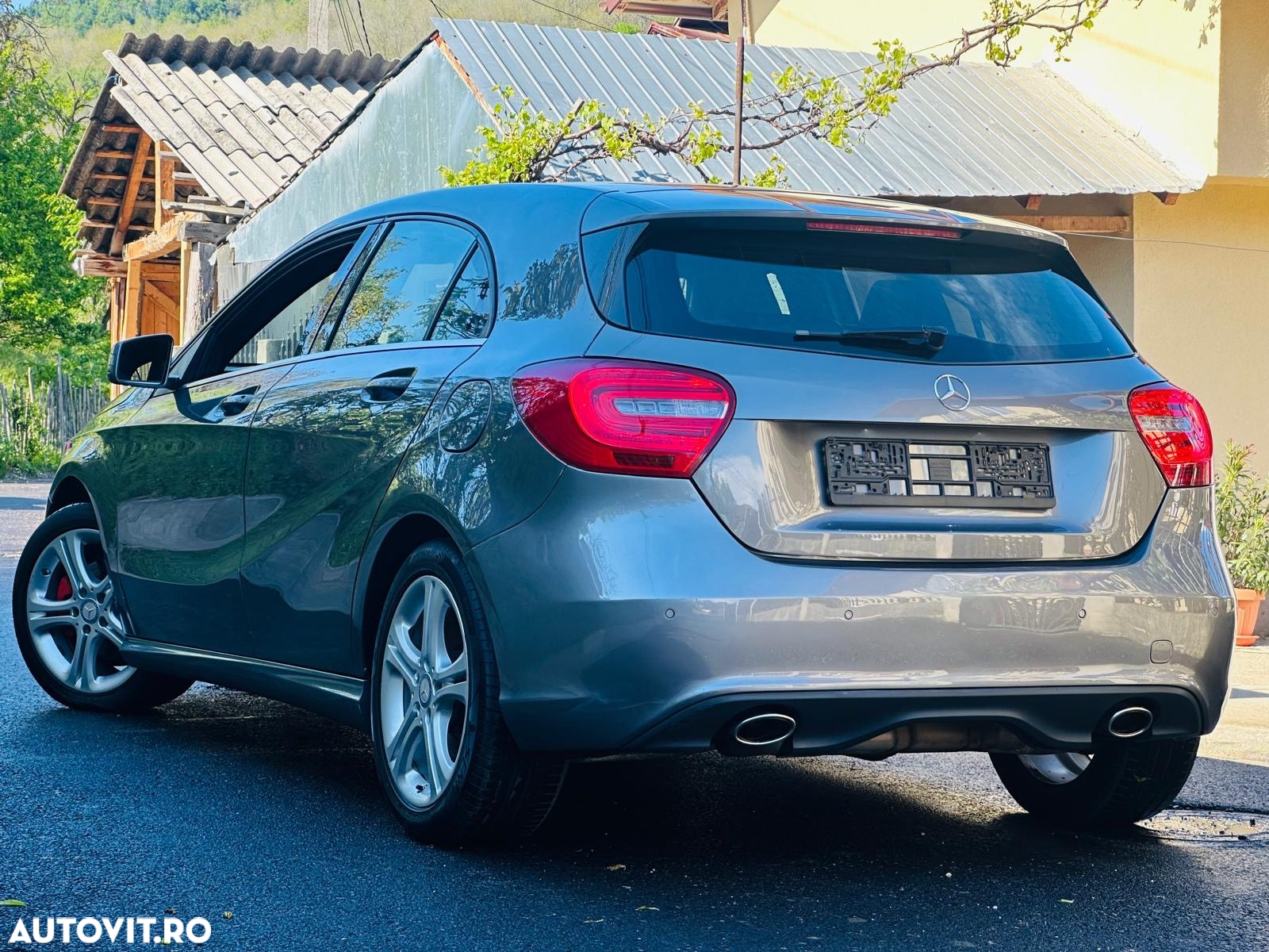 Mercedes-Benz A 220 CDI (BlueEFFICIENCY) 7G-DCT - 4