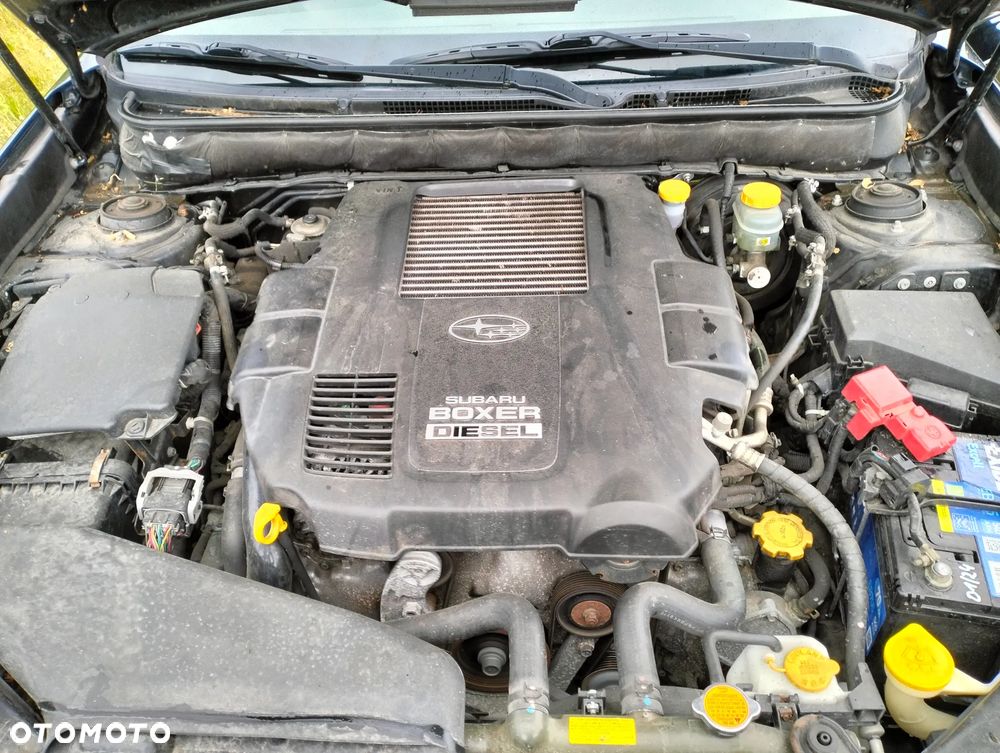 Subaru Legacy 2.0 D Sport - 37