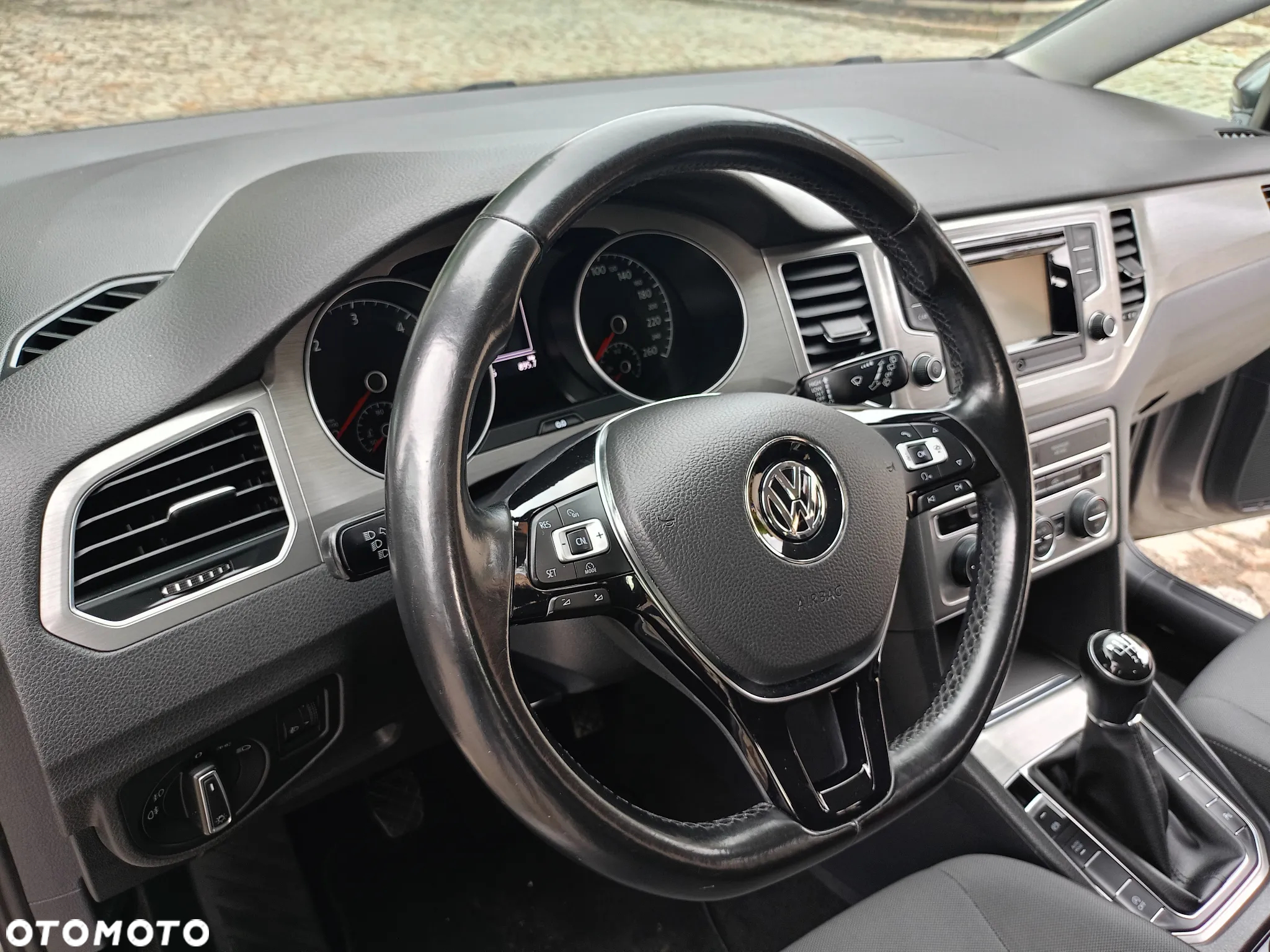 Volkswagen Golf Sportsvan - 15