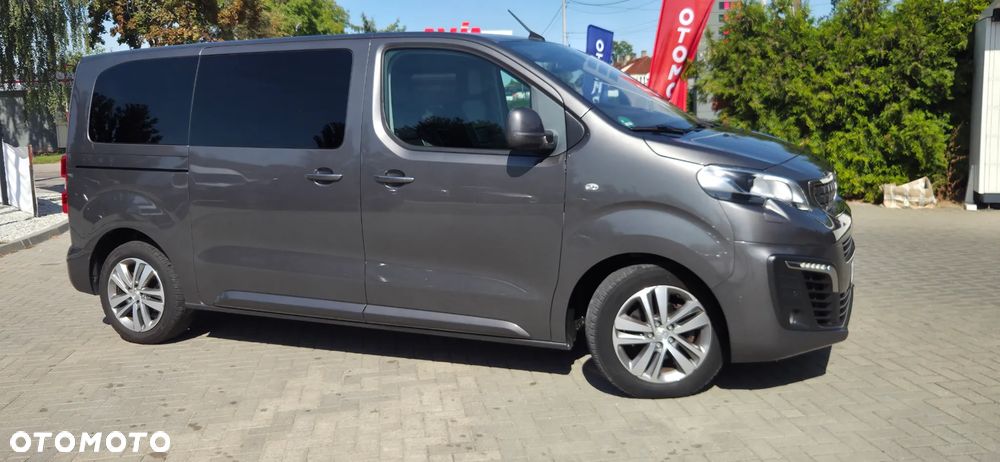 Peugeot Traveller 2.0 BlueHDi Standard Business Vip - 16