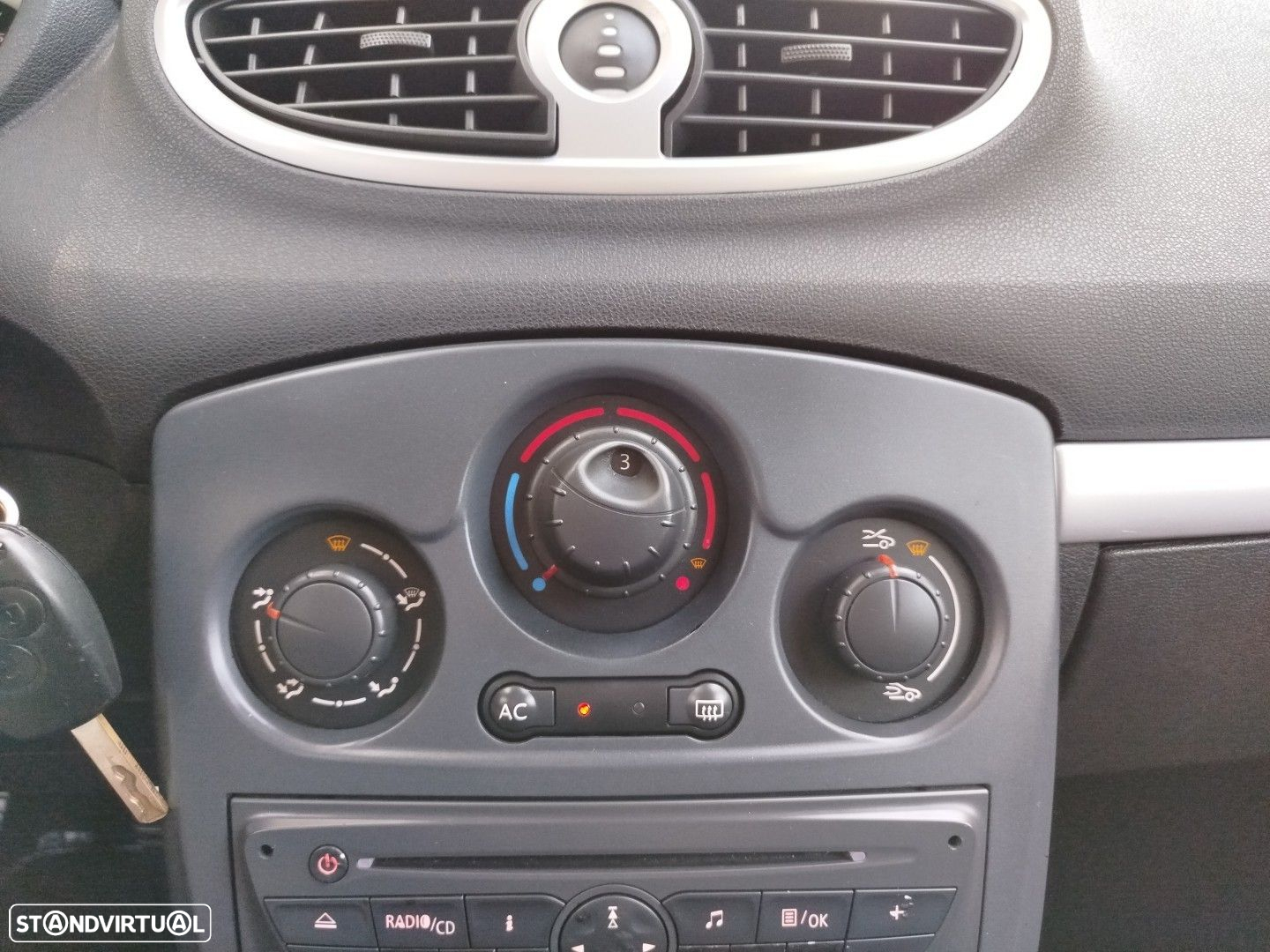 Renault Clio 1.2 16V Dynamique - 6