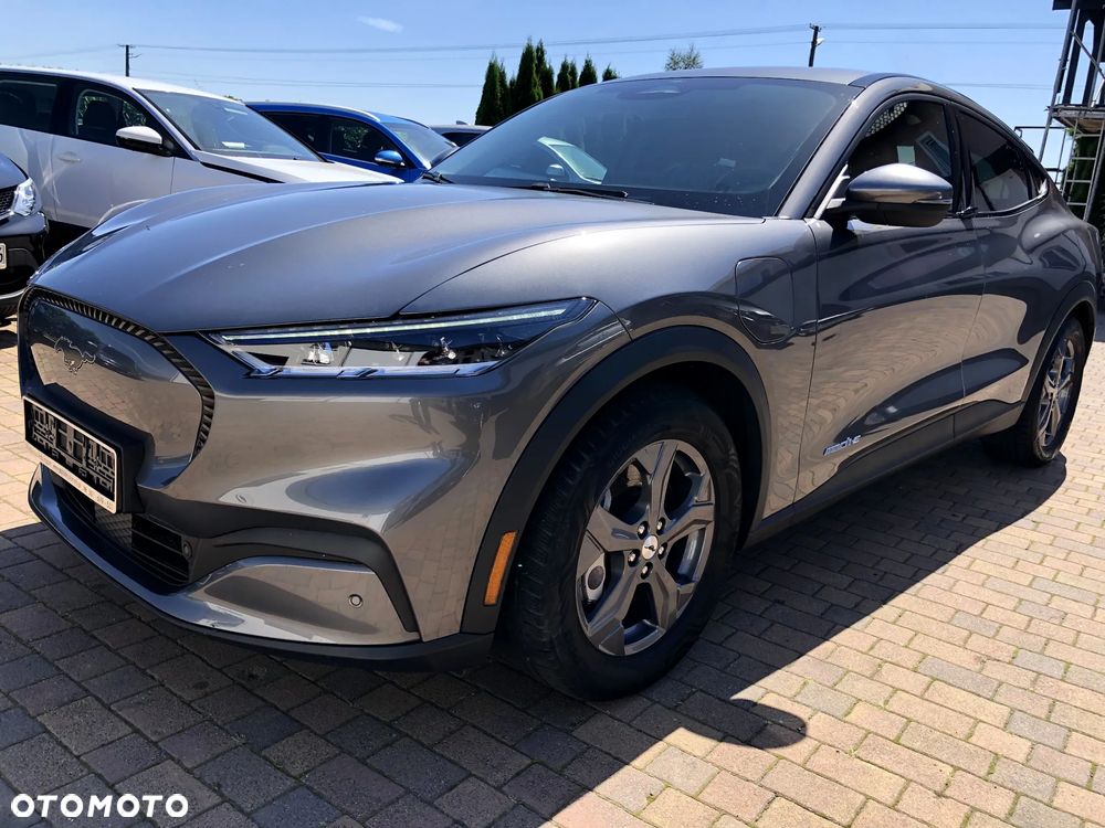 Ford Mustang Mach-E - 1