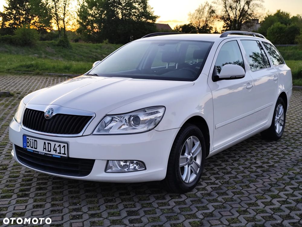 Skoda Octavia 1.4 TSI IMPULS EDITION - 38