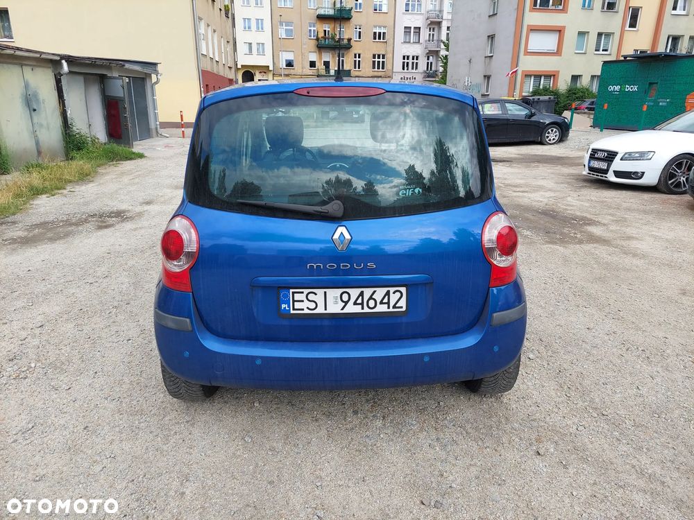 Renault Modus - 12