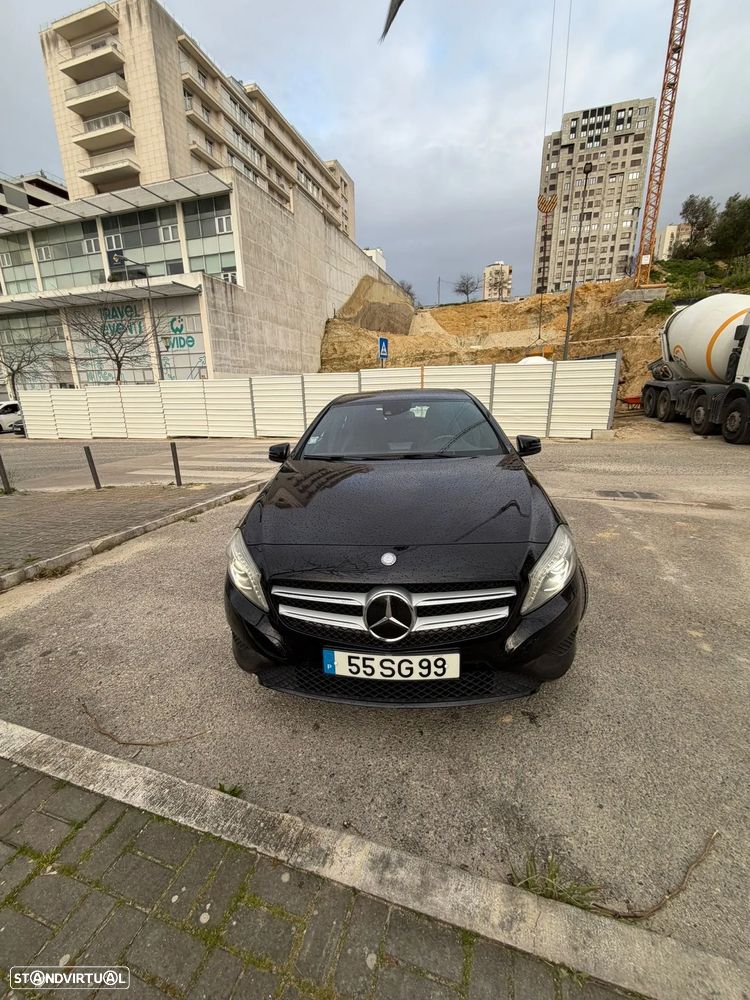 Mercedes-Benz A 200 CDI AMG Line - 2