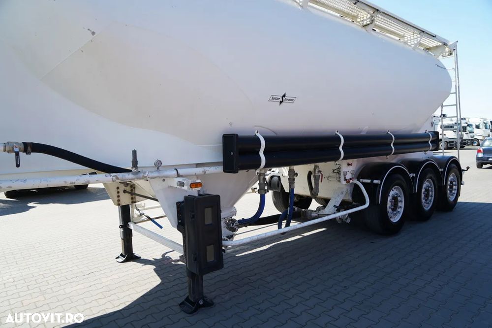 Spitzer REMORCA CIMENT SPITZER / 37.000 L / SILOU / 3 COMPARTIMENTE / AXE SAF / JANTE DIN ALIAJ - 10