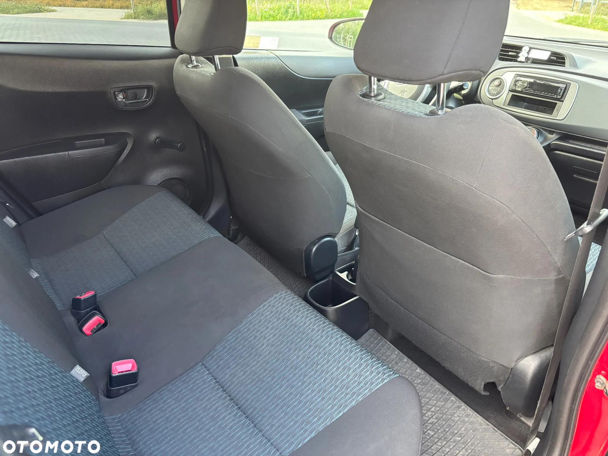 Toyota Yaris - 8