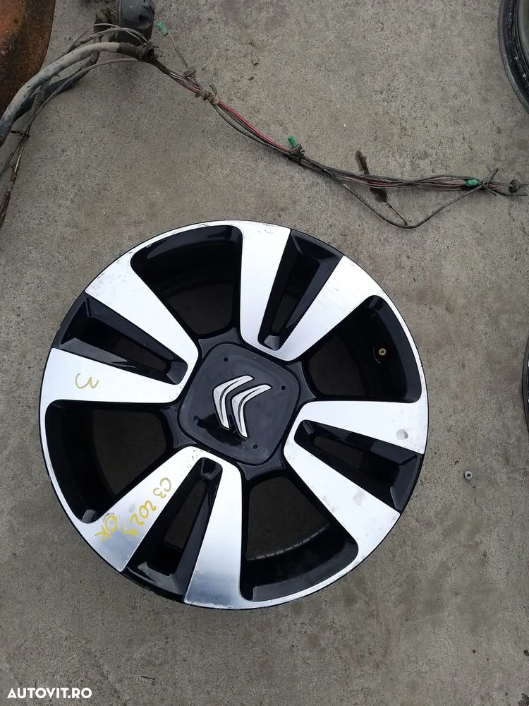 Janta aliaj r16 citroen c3 3 sx 98130750077 - 2