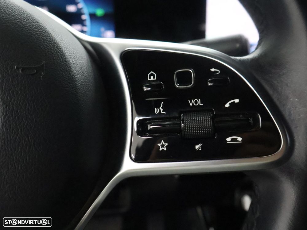 Mercedes-Benz A 250 e Style Plus - 19