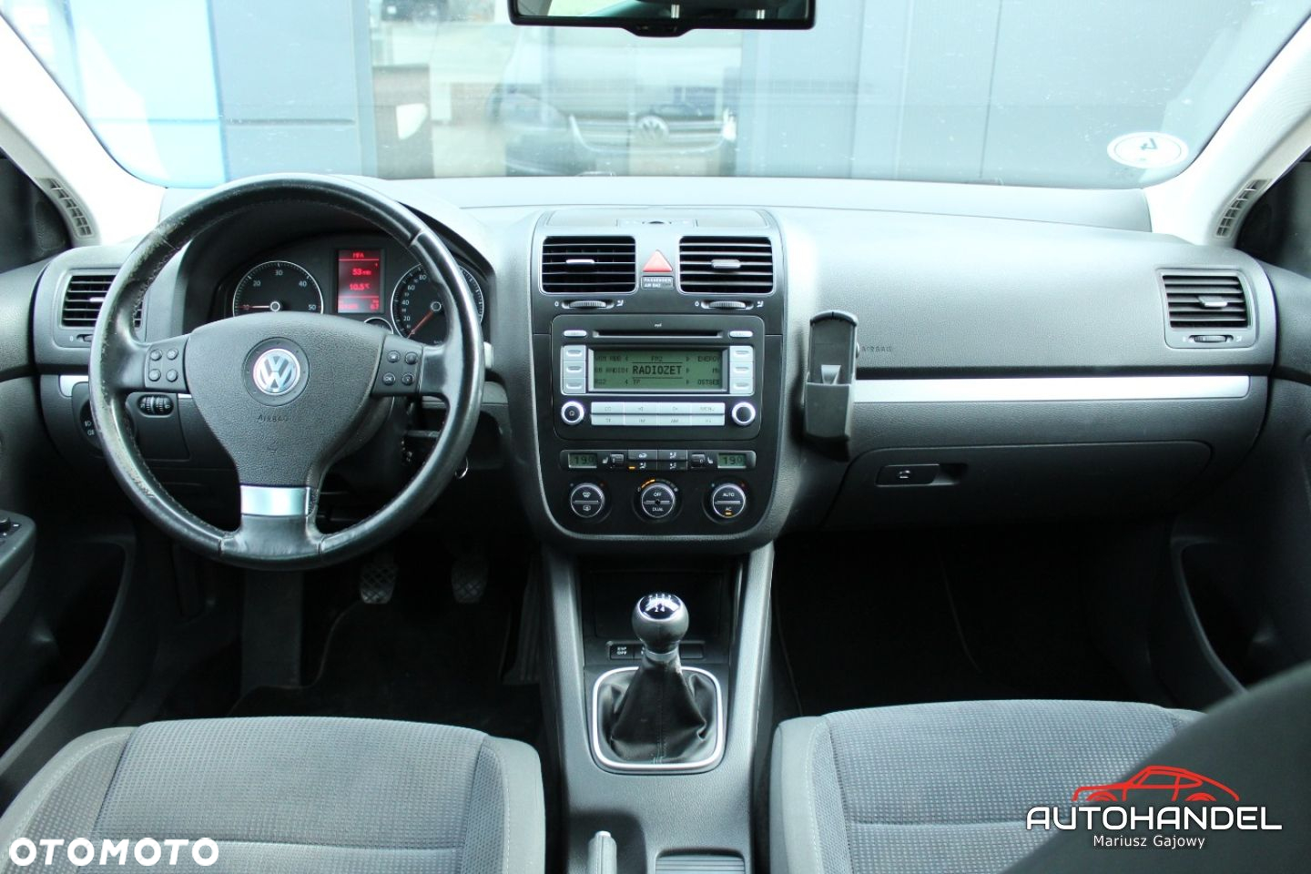 Volkswagen Golf - 9