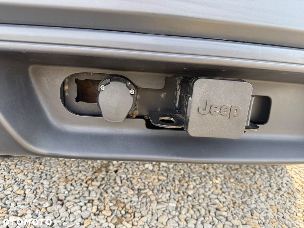 Jeep Cherokee 3.2 V6 Active Drive I Overland - 30