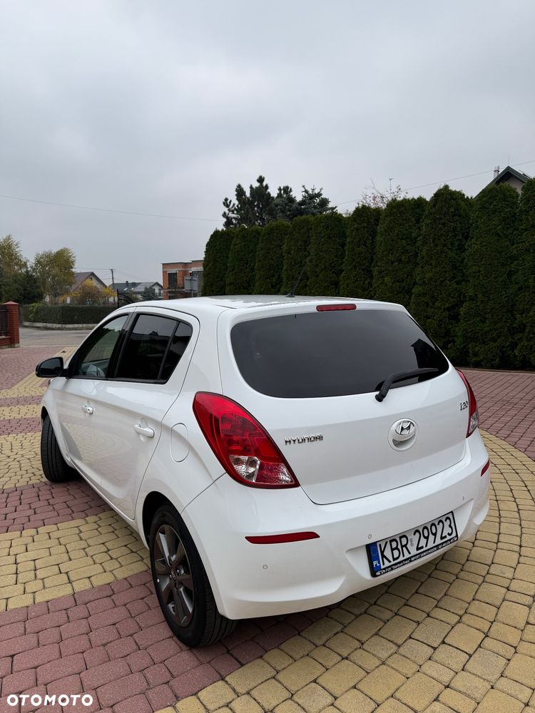 Hyundai i20 1.2 Trend - 3