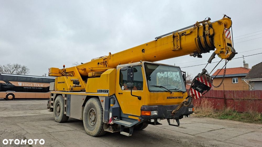 Liebherr Utm 625 4X4 - 3
