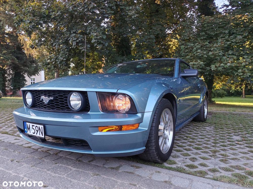 Ford Mustang - 2