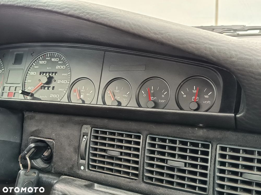 Audi 100 2.3 E - 9