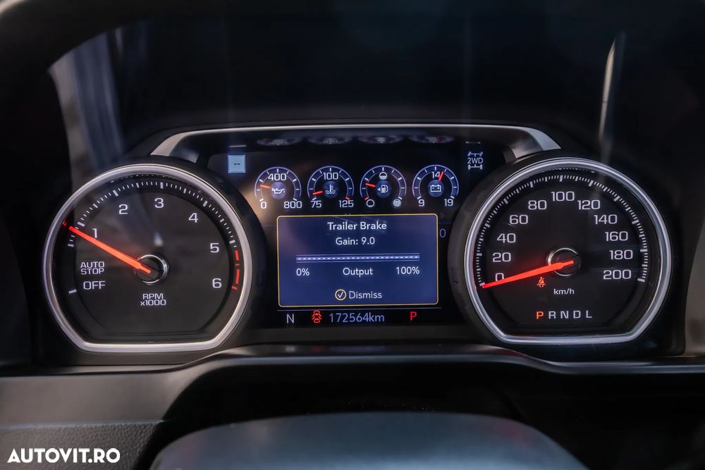 Chevrolet Silverado - 27