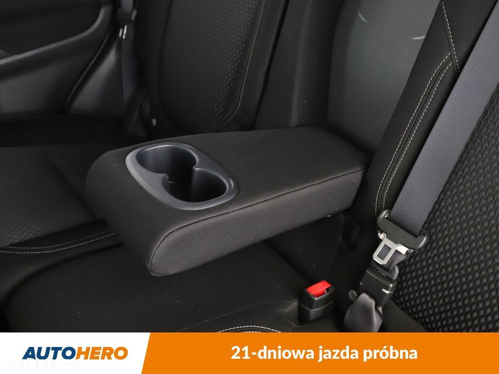 Mitsubishi Outlander - 37