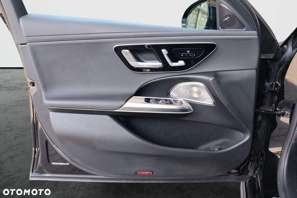 Mercedes-Benz Klasa E 220 d mHEV 4-Matic AMG 9G-Tronic - 8