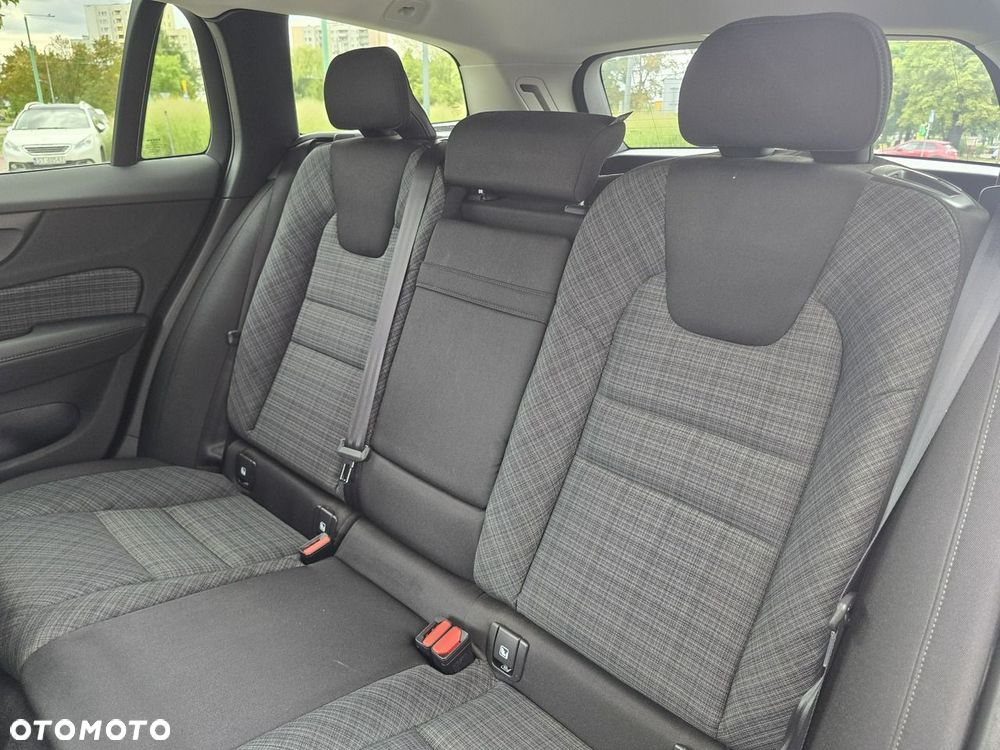 Volvo V60 B4 B Core - 10