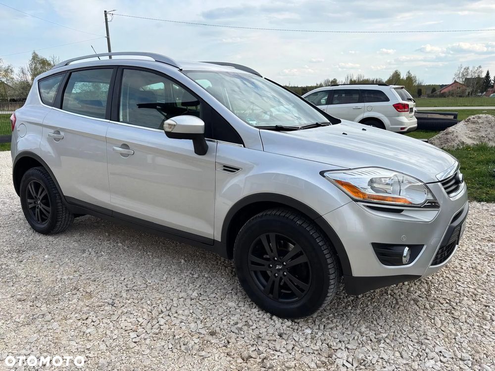 Ford Kuga 2.0 TDCi 4x4 Titanium - 29