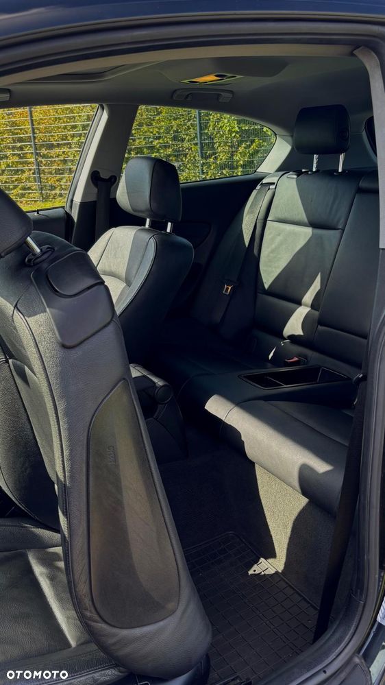 BMW Seria 1 118d - 8