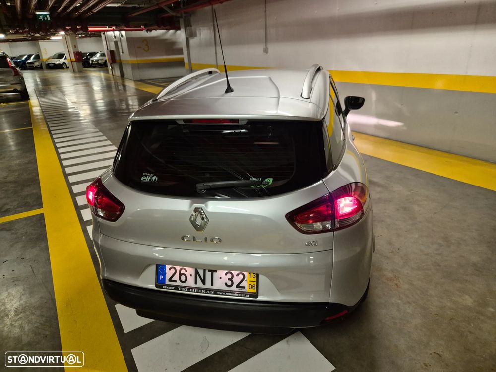 Renault Clio Sport Tourer 1.5 dCi Dynamique S - 10