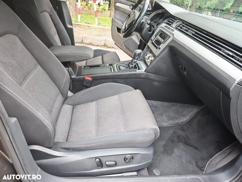 Volkswagen Passat - 9