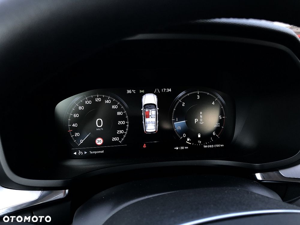 Volvo V60 B4 D Momentum Pro - 14