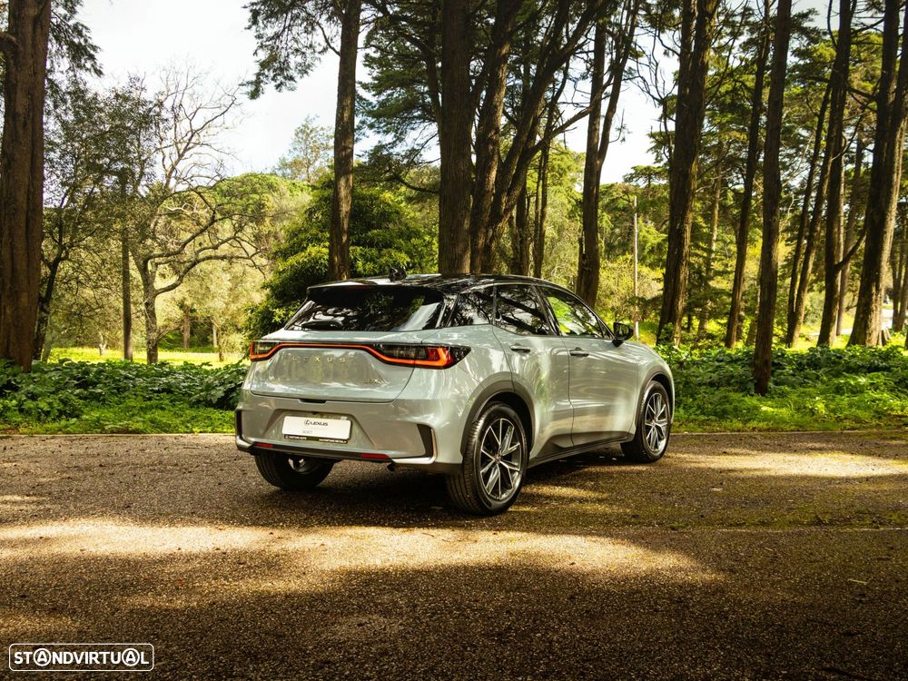 Lexus LBX Emotion - 8