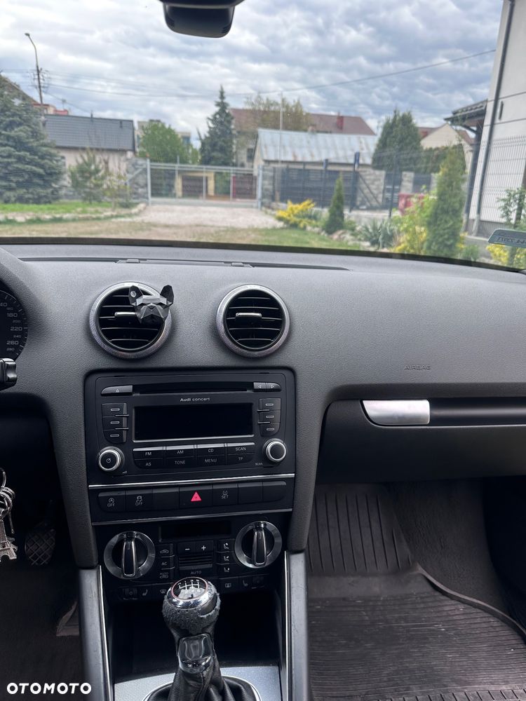 Audi A3 Sportback 2.0 TDI DPF Ambiente - 21