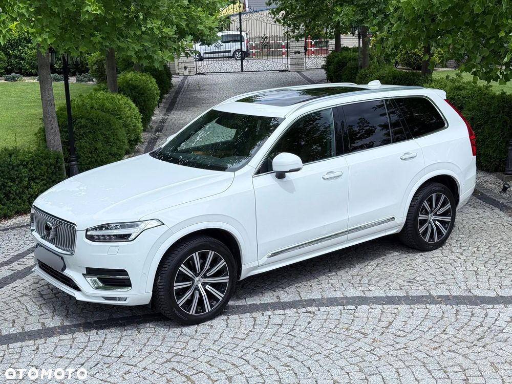 Volvo XC 90 - 1