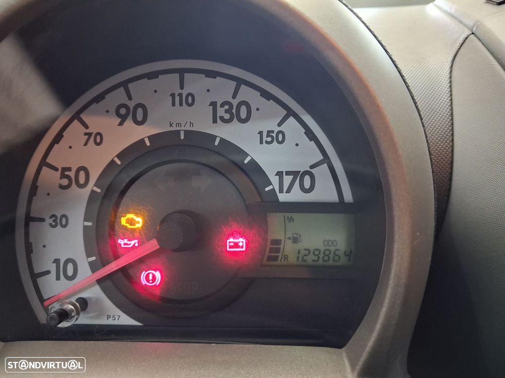 Toyota Aygo 1.0 - 13